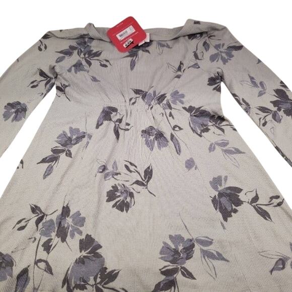 Isabel Maternity Long Sleeve Shirt Waffle Knit Floral Maternity Clothes Size S - Picture 4 of 4